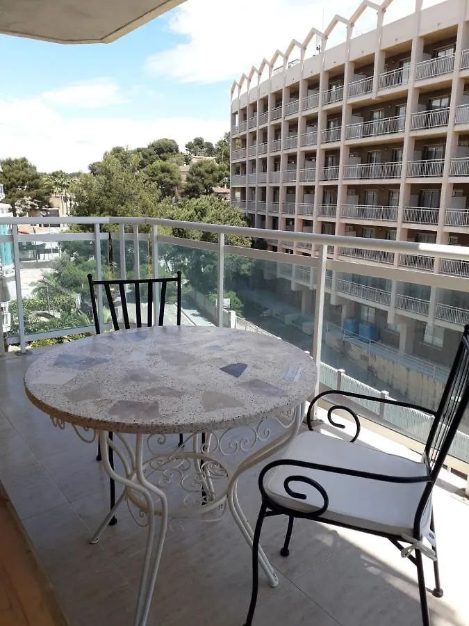Apartamento Para 4-6 Personas En Larimar Salou Apartment